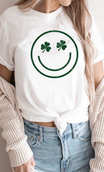 Lucky Clover Eyes Smiley PLUS SIZE Graphic Tee