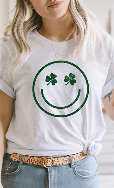 Lucky Clover Eyes Smiley PLUS SIZE Graphic Tee
